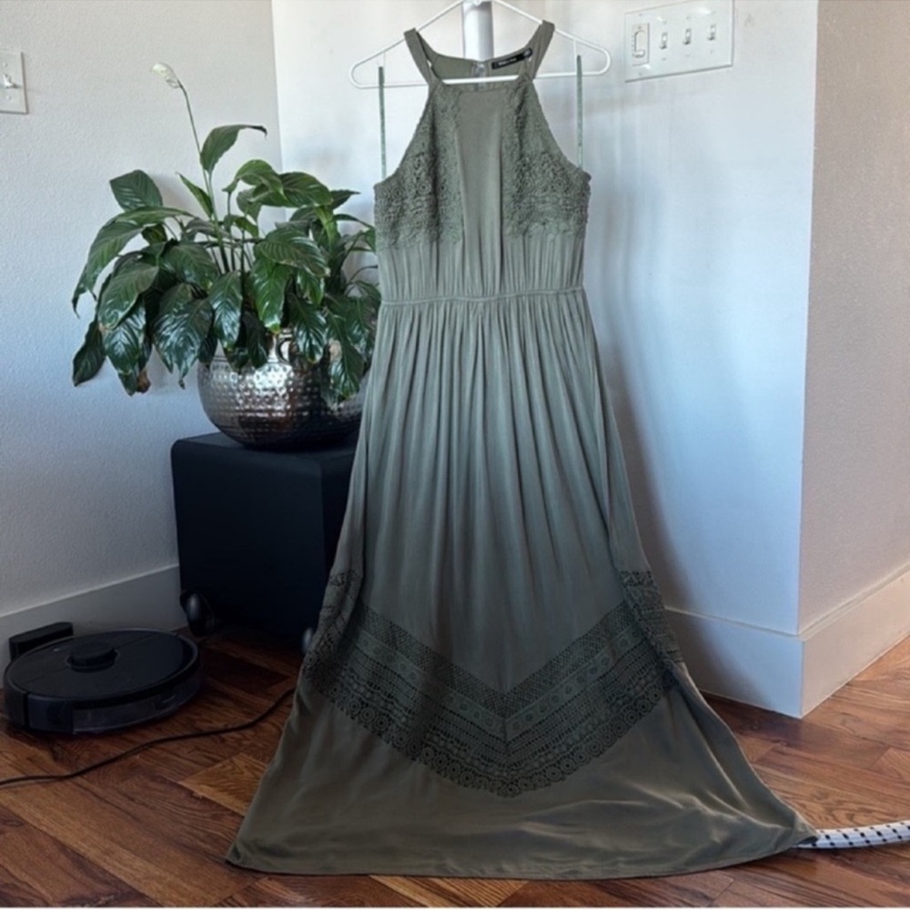 Doe & Rae Maxi/Long Dress with Crochet Trim Sz L Green Halter keyhole back